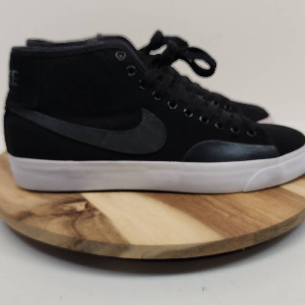 Nike SB Blazer Court Mid Premium Mens Size 9.5 Black